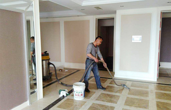 成都开荒保洁公司之布艺沙发清洗